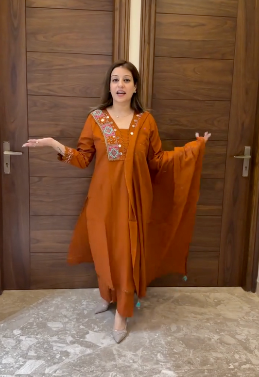 Mirror-Embroidered Kurta Pant Set with Dupatta