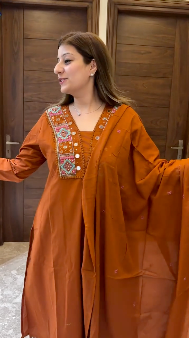 Mirror-Embroidered Kurta Pant Set with Dupatta