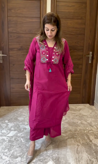 Mirror-Embroidered Kurta Pant Set with Dupatta