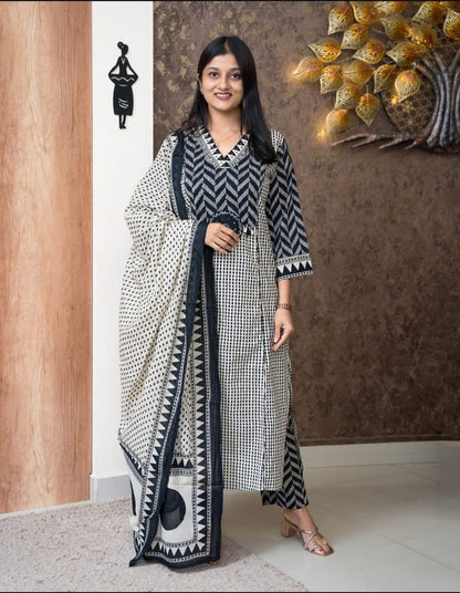 Ivory Ink Kurta Dupatta Set